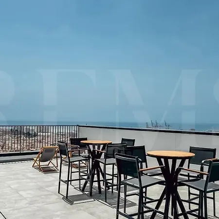Unique Views From The 21st Floor & Terrace By Rems *